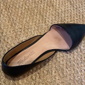 Madewell “Lydia” flat in black leather